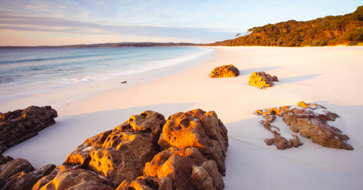 best country to visit in december—Australia